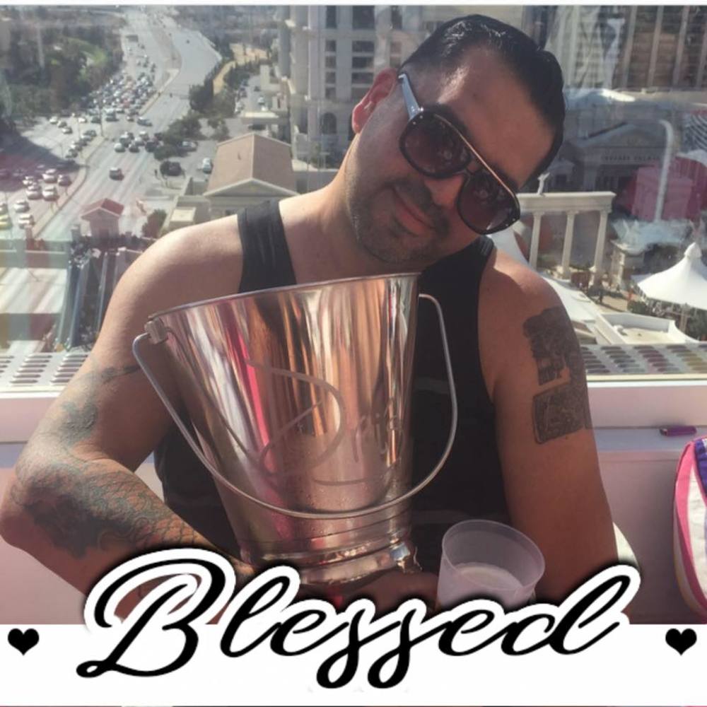 Meet your Posher, Robert